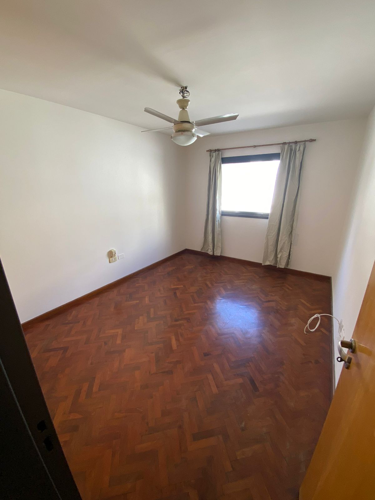VENDO DEPTO DOS DORMITORIOS EN PLENO NUEVA CÓRDOBA - ITUZAINGO 486