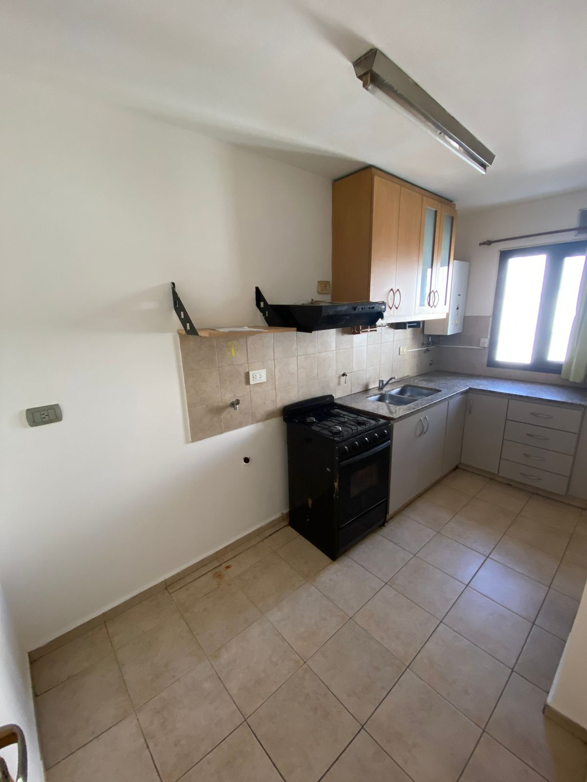 VENDO DEPTO DOS DORMITORIOS EN PLENO NUEVA CÓRDOBA - ITUZAINGO 486