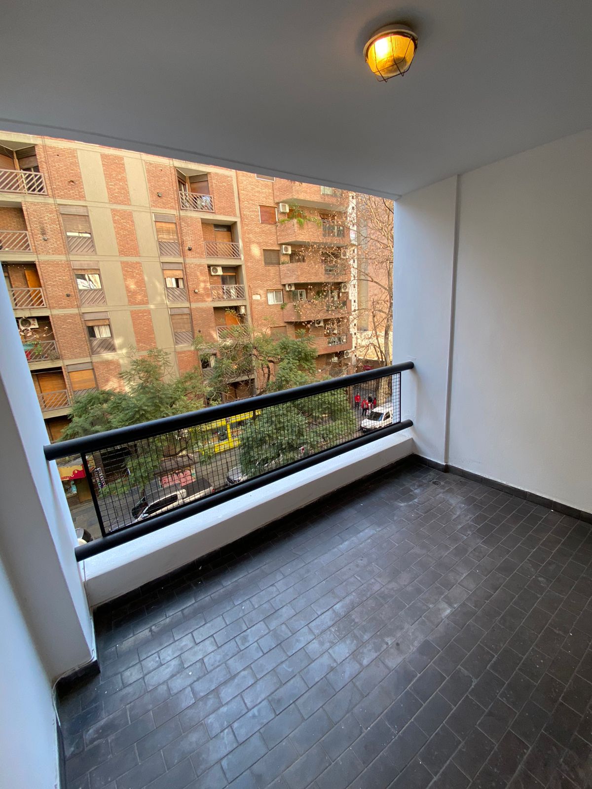 VENDO DEPTO 3 DORM. EN PLENO NUEVA CÓRDOBA - SAN LORENZO 322