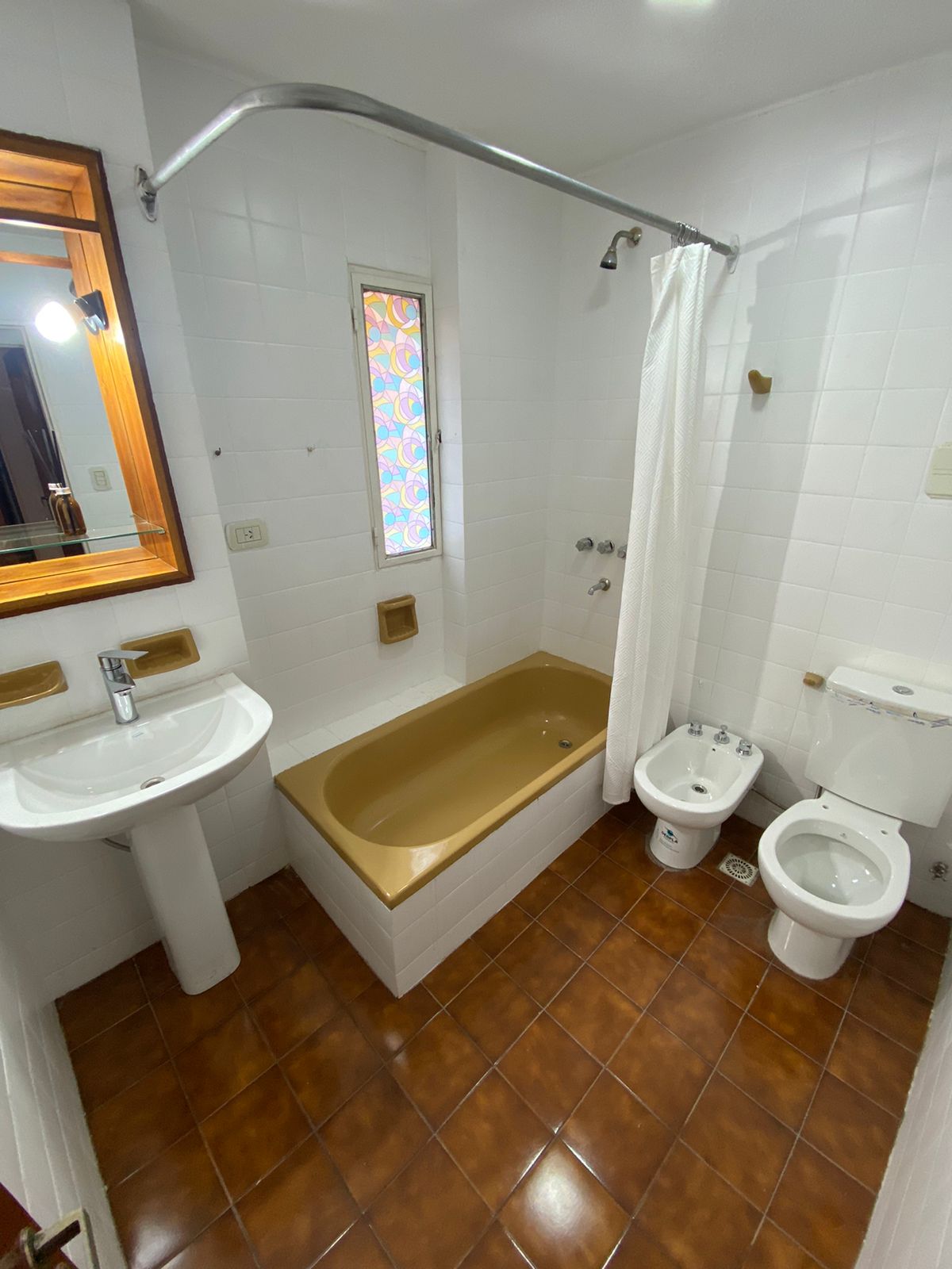 VENDO DEPTO 3 DORM. EN PLENO NUEVA CÓRDOBA - SAN LORENZO 322