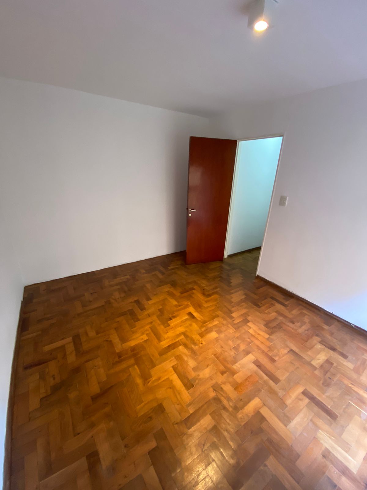 VENDO DEPTO 3 DORM. EN PLENO NUEVA CÓRDOBA - SAN LORENZO 322