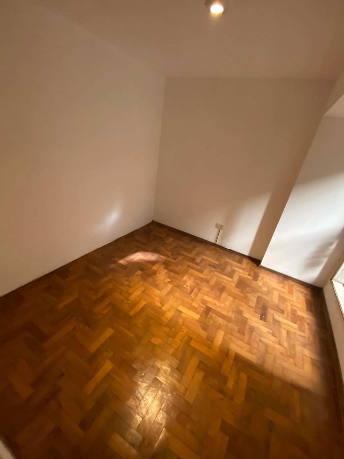 VENDO DEPTO 3 DORM. EN PLENO NUEVA CÓRDOBA - SAN LORENZO 322
