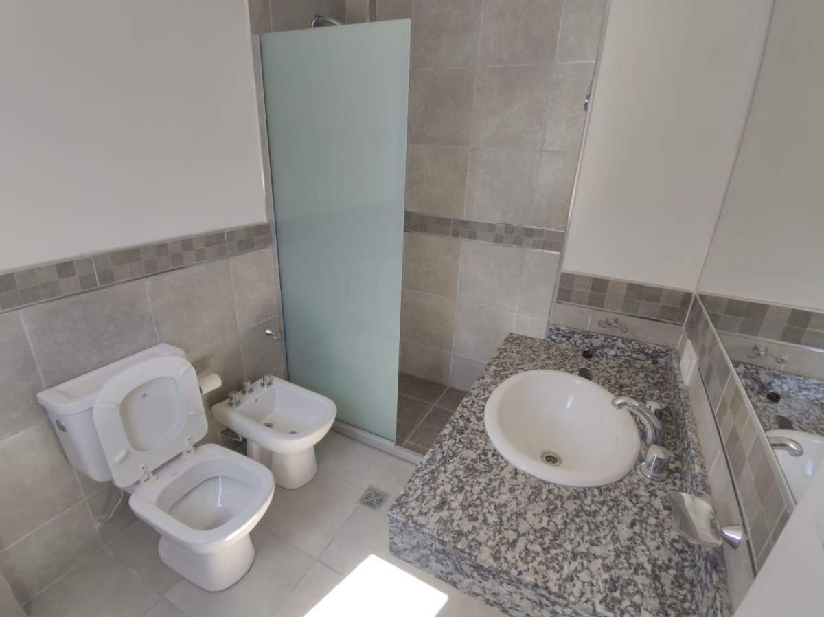 IMPERDIBLE DUPLEX EN NUEVA CÓRDOBA - SANTIAGO TEMPLE 139