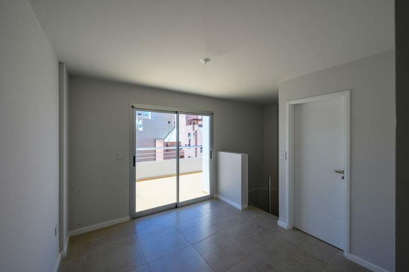 IMPERDIBLE DUPLEX EN NUEVA CÓRDOBA - SANTIAGO TEMPLE 139