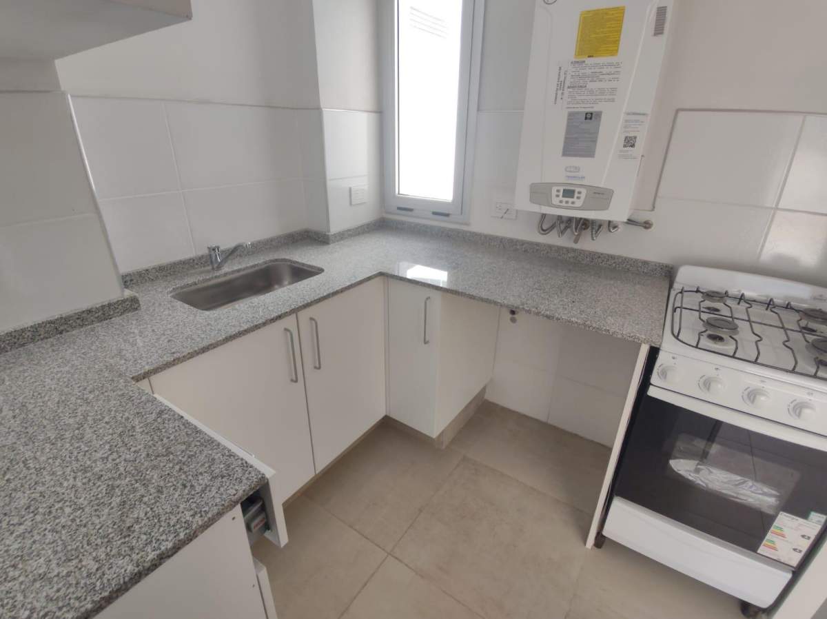 IMPERDIBLE DUPLEX EN NUEVA CÓRDOBA - SANTIAGO TEMPLE 139