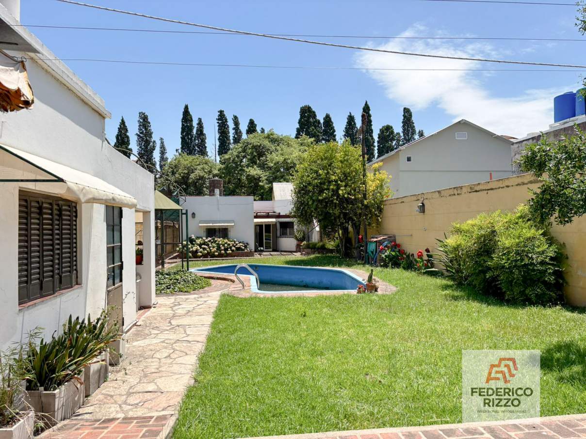 Venta Casa en B Rogelio Martinez. Ideal