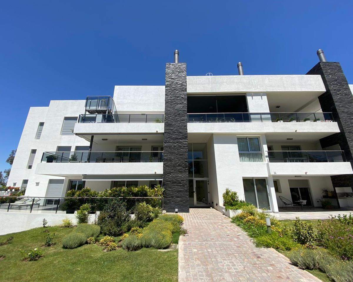 Venta Departamento Casonas del Golf 3 Dormitorios Villa Allende