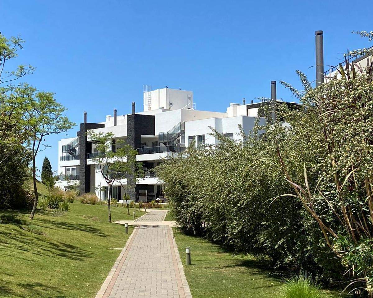 Venta Departamento Casonas del Golf 3 Dormitorios Villa Allende