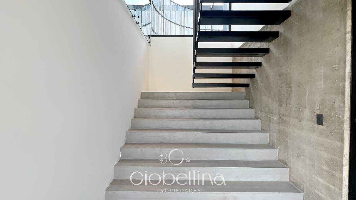 Casa moderna vista fondo golf en Estancia El Terron con pileta a estrenar