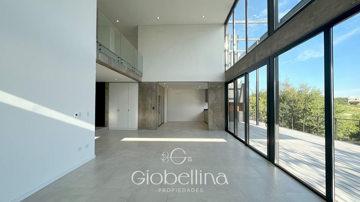 Casa moderna vista fondo golf en Estancia El Terron con pileta a estrenar