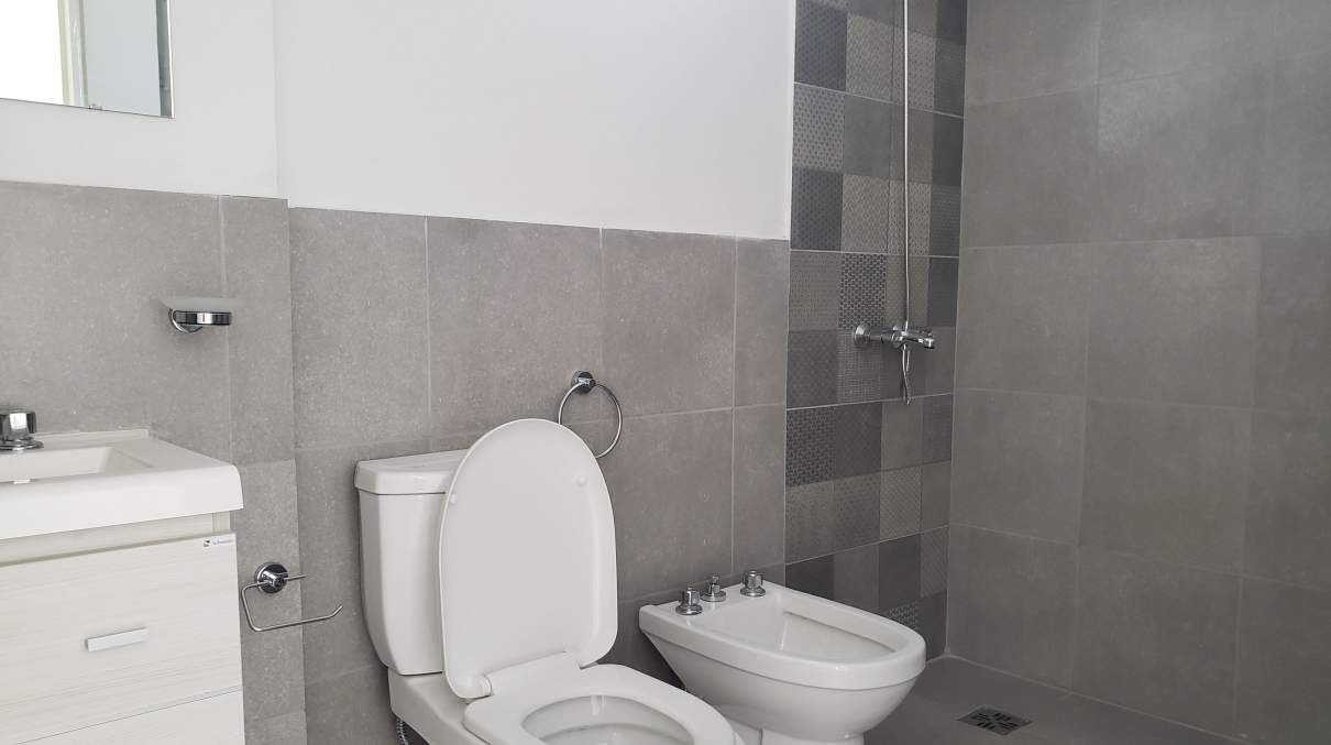 Dpto. EN VENTA con Gran Vista y Balcón. GUEMES. Córdoba.