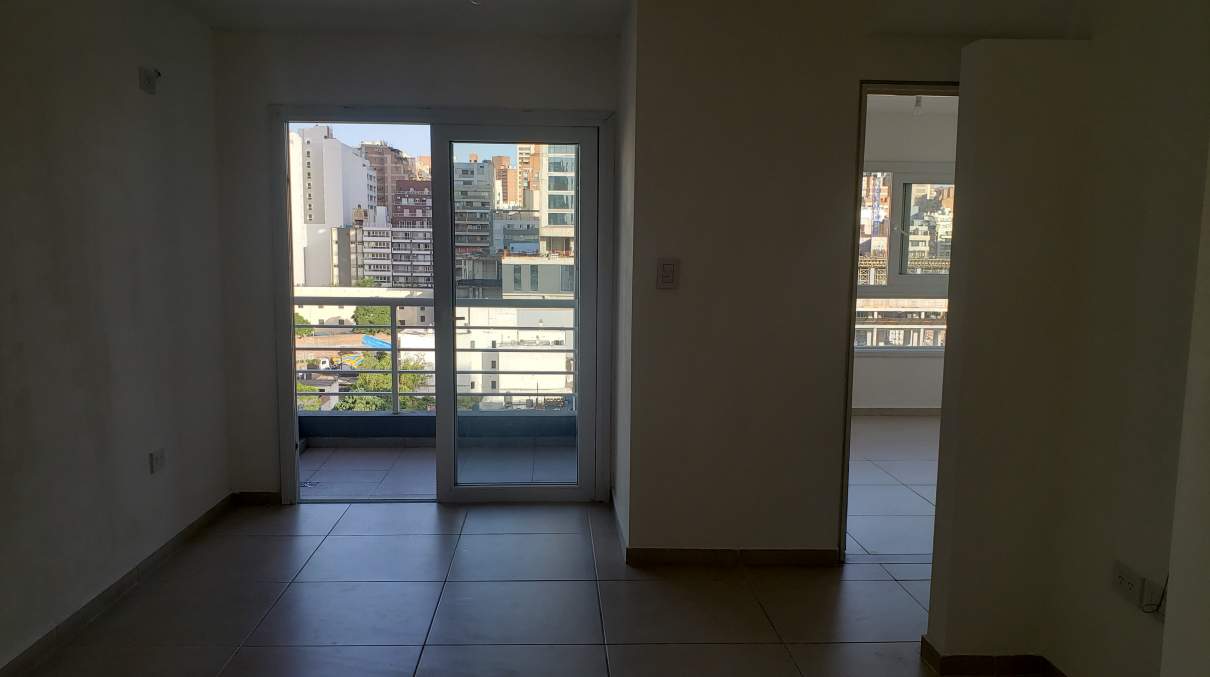 Dpto. EN VENTA con Gran Vista y Balcón. GUEMES. Córdoba.