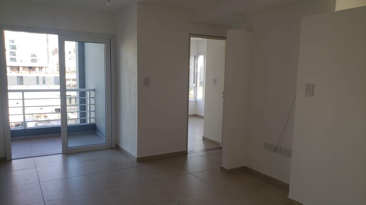 Dpto. EN VENTA con Gran Vista y Balcón. GUEMES. Córdoba.