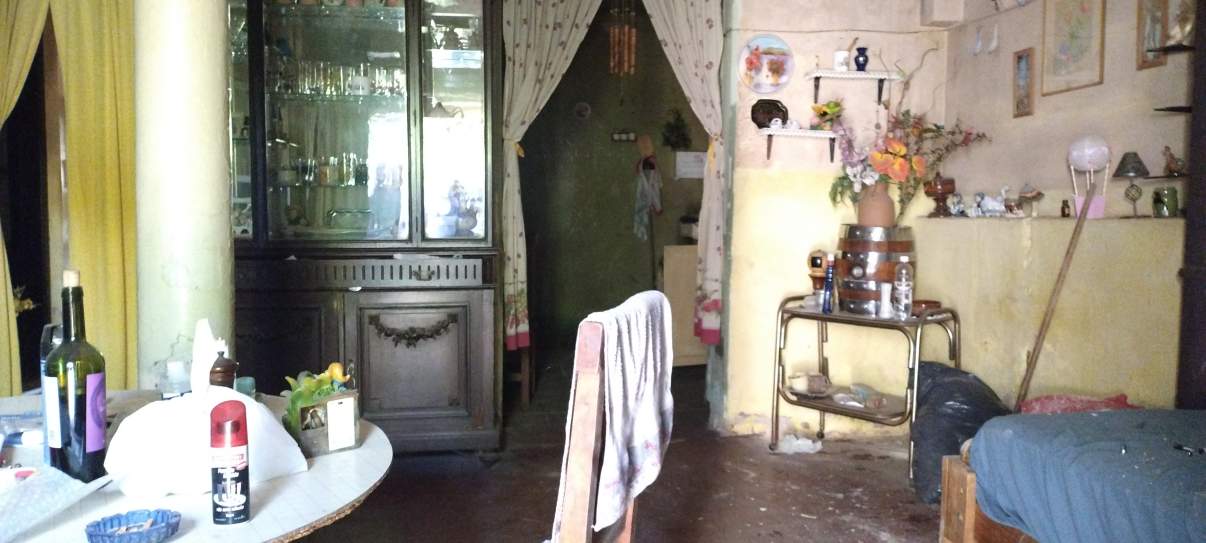 EN VENTA CASA A RECICLAR EN BARRIO ALBERDI