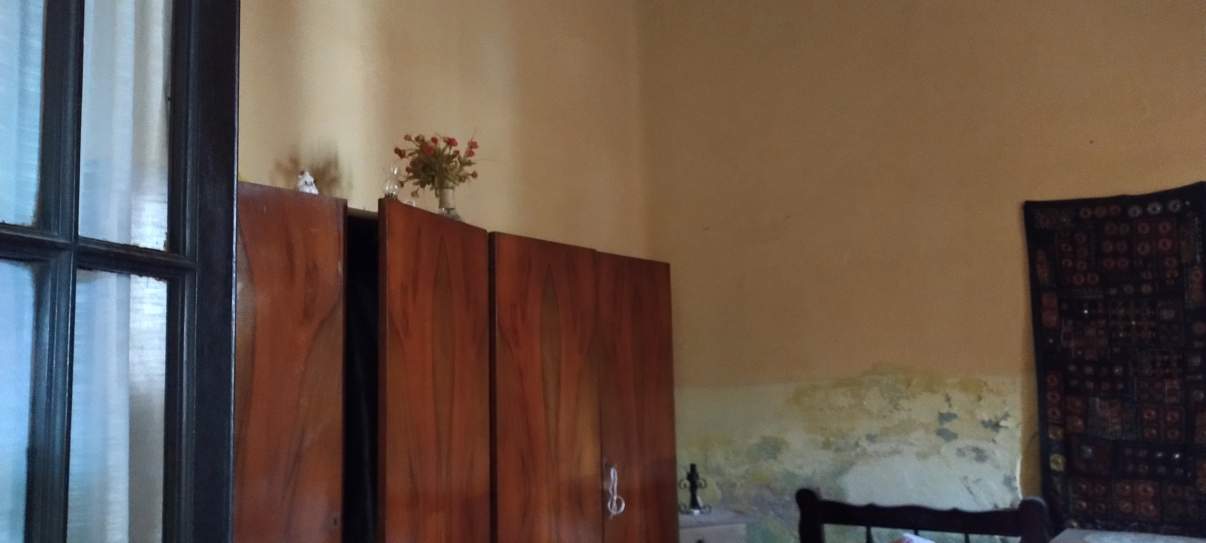 EN VENTA CASA A RECICLAR EN BARRIO ALBERDI
