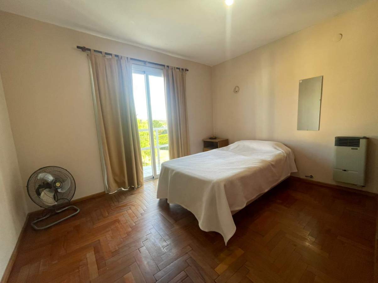 Hermosa Casa con Estilo Único y Excelentes Vistas a la Sierra . En La Estanzuela La calera Cordoba