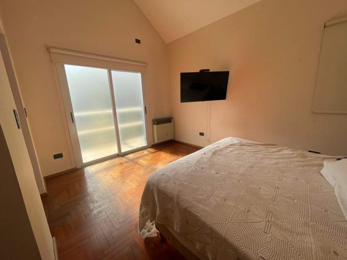 Hermosa Casa con Estilo Único y Excelentes Vistas a la Sierra . En La Estanzuela La calera Cordoba