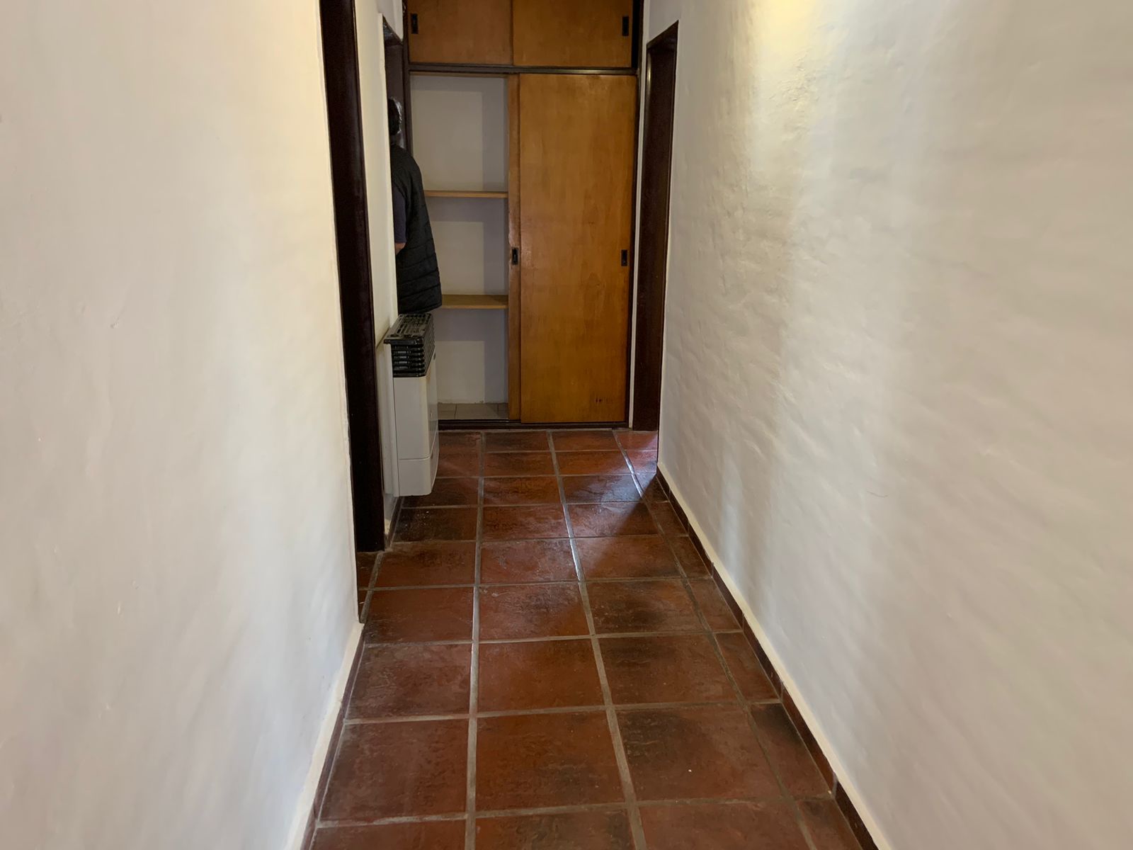 URCA  CASA  A LA VENTA  EXCELENTE UBICACION  ENTRE  DE MENENDEZ PIDAL Y ,LAMARCA !!!!