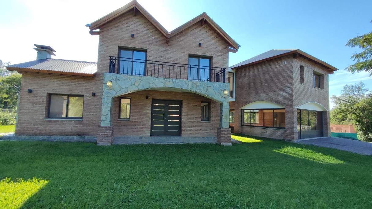 Casa En Venta - Barrio Los Molles - Villa General Belgrano