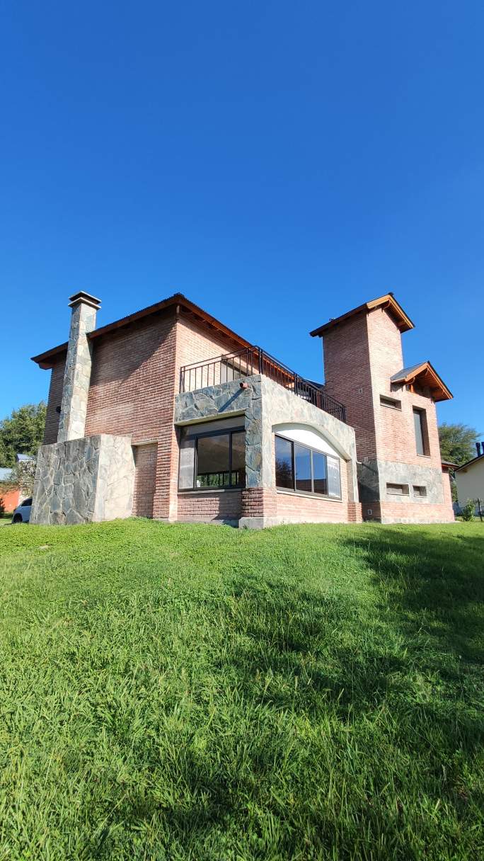 Casa En Venta - Barrio Los Molles - Villa General Belgrano