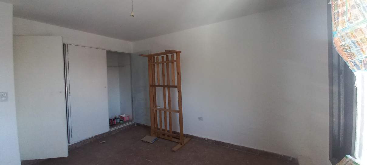 SE VENDE CASA EN VILLA CABRERA