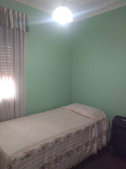 Vendo casa 3 dorm. ccochera. Empalme.