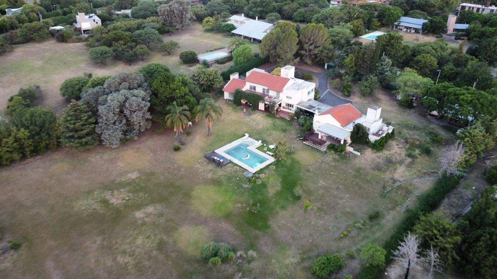 Alquiler Temporal Casa 4 Dormitorios Villa Allende Golf