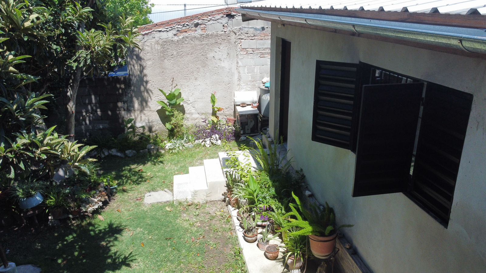 Casa de dos dormitorios en barrio El Cóndor Huerta Grande. Provincia de Córdoba.