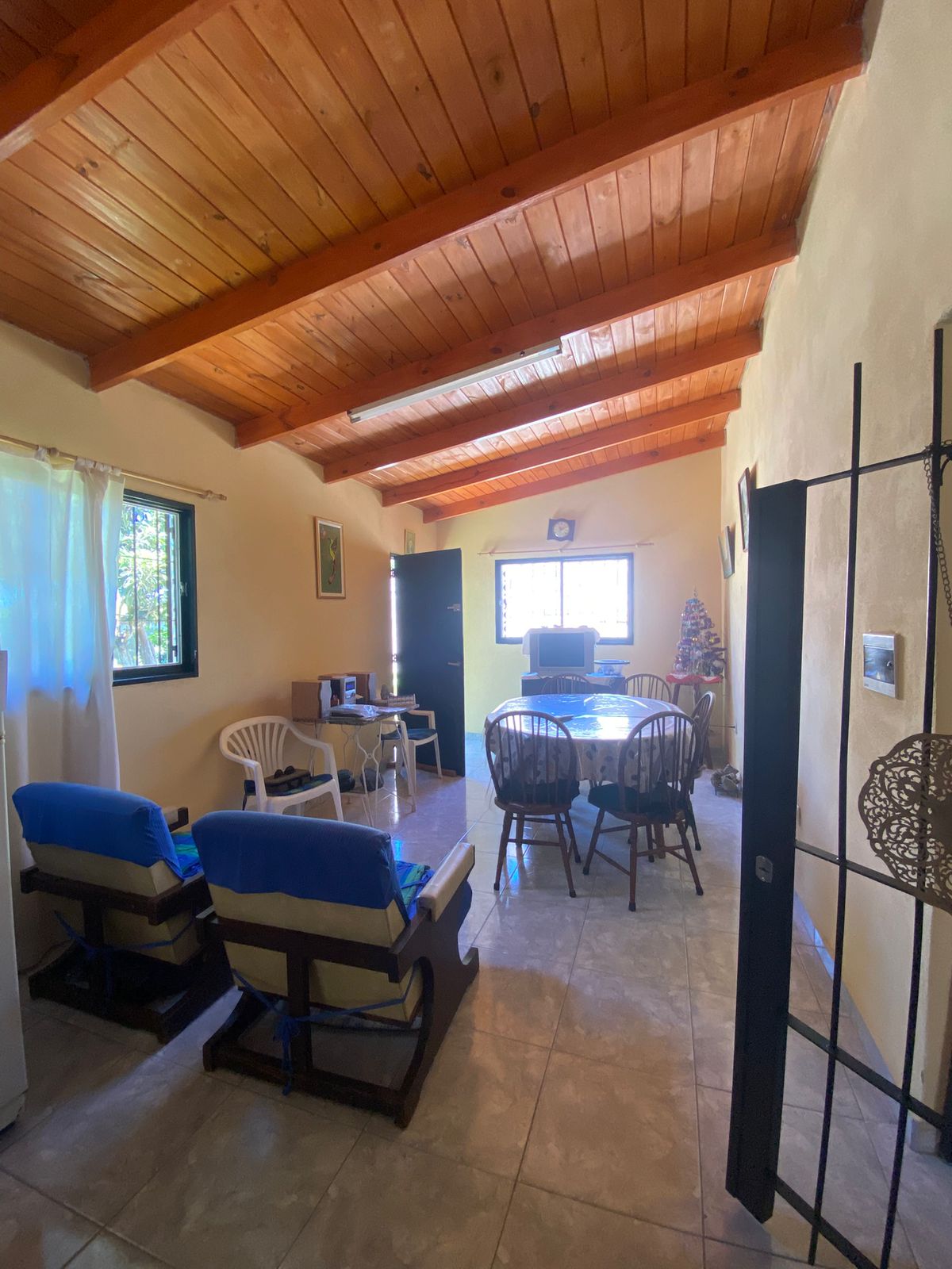 Casa de dos dormitorios en barrio El Cóndor Huerta Grande. Provincia de Córdoba.