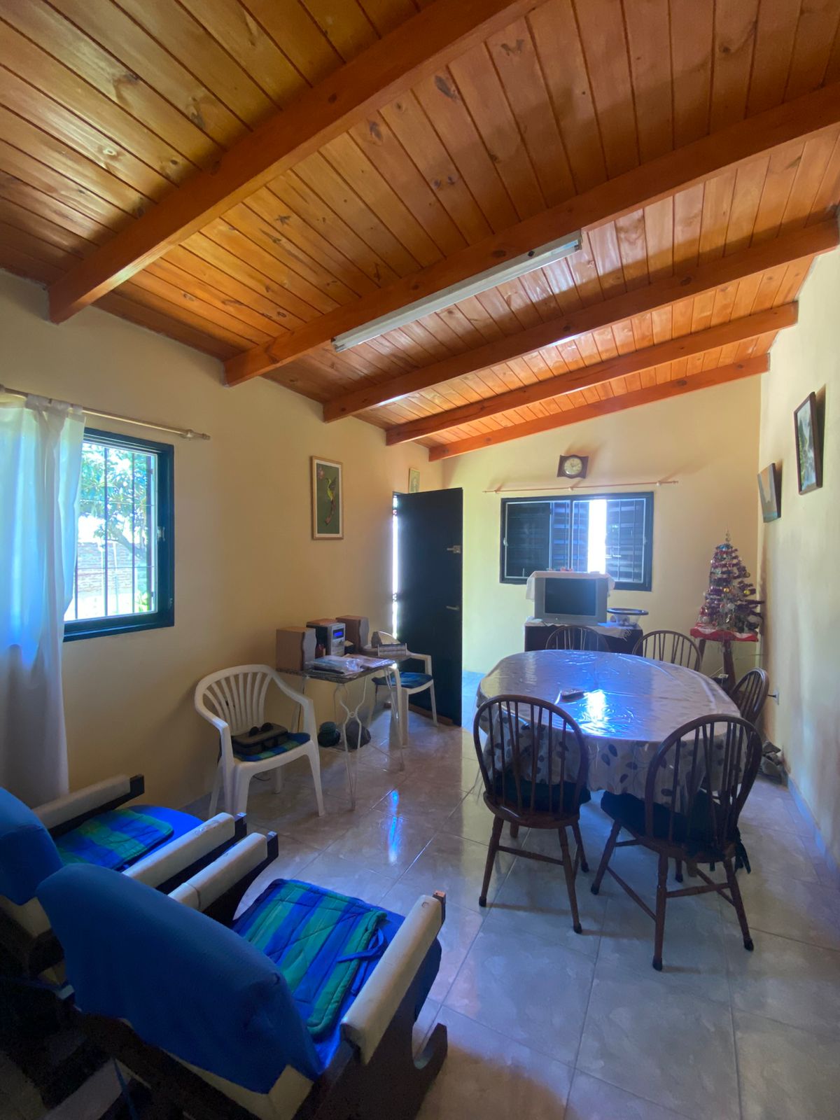 Casa de dos dormitorios en barrio El Cóndor Huerta Grande. Provincia de Córdoba.