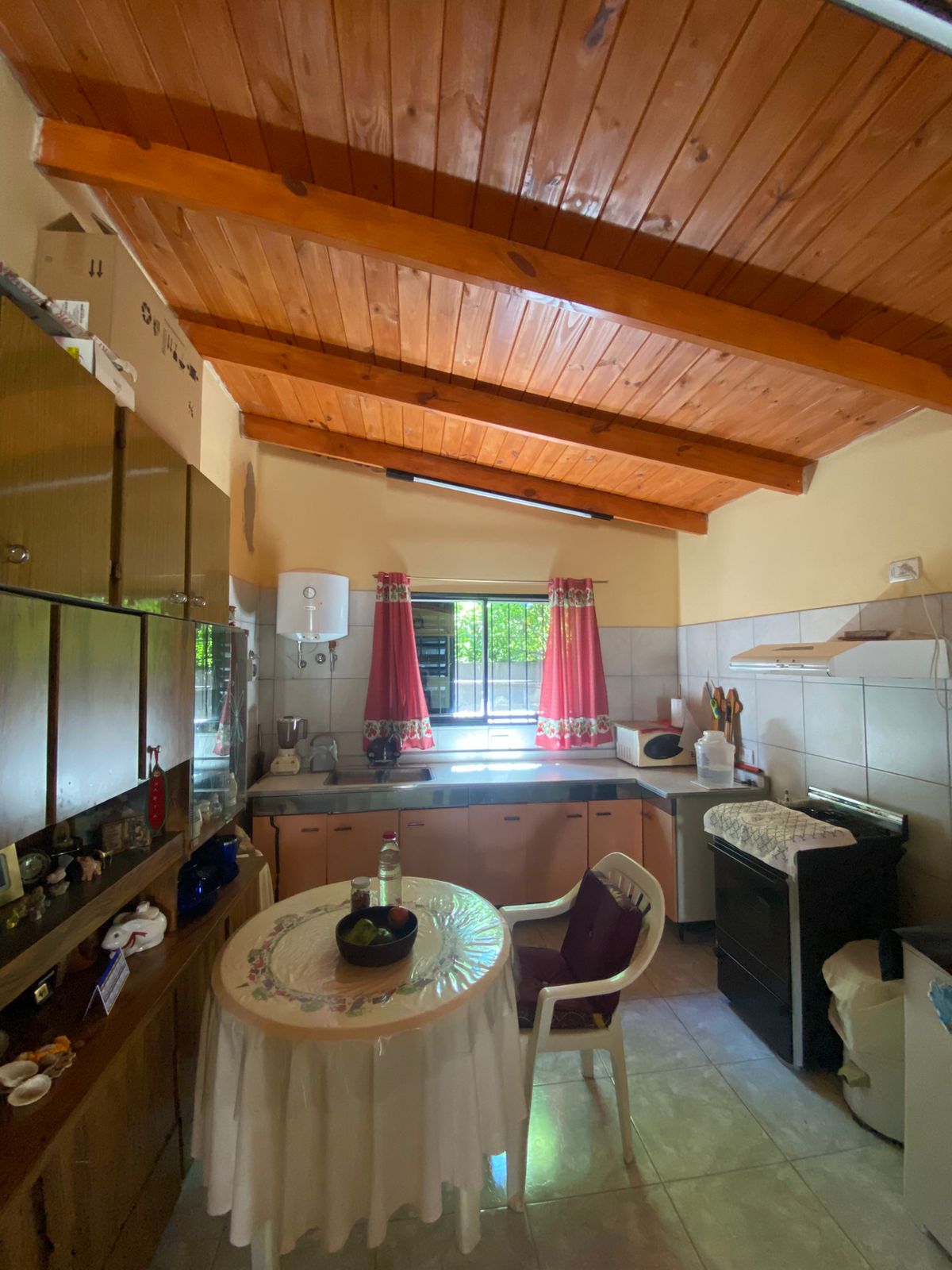 Casa de dos dormitorios en barrio El Cóndor Huerta Grande. Provincia de Córdoba.