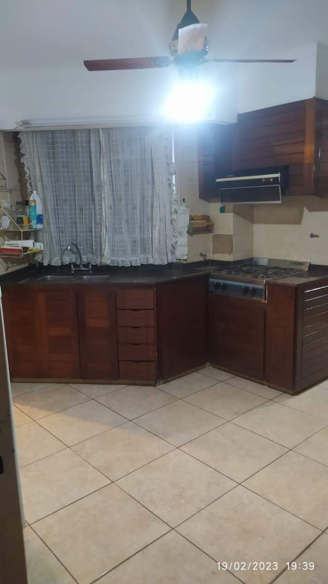 Departamento de 3 Dormitorios en Nueva Cordoba con Cochera