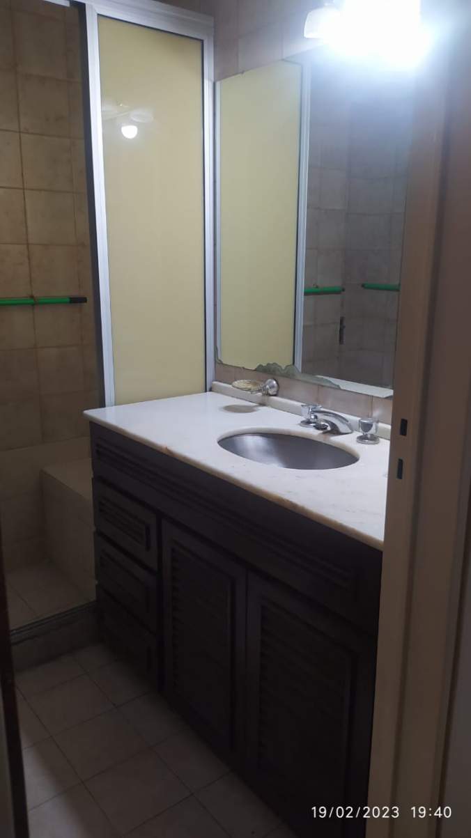 Departamento de 3 Dormitorios en Nueva Cordoba con Cochera