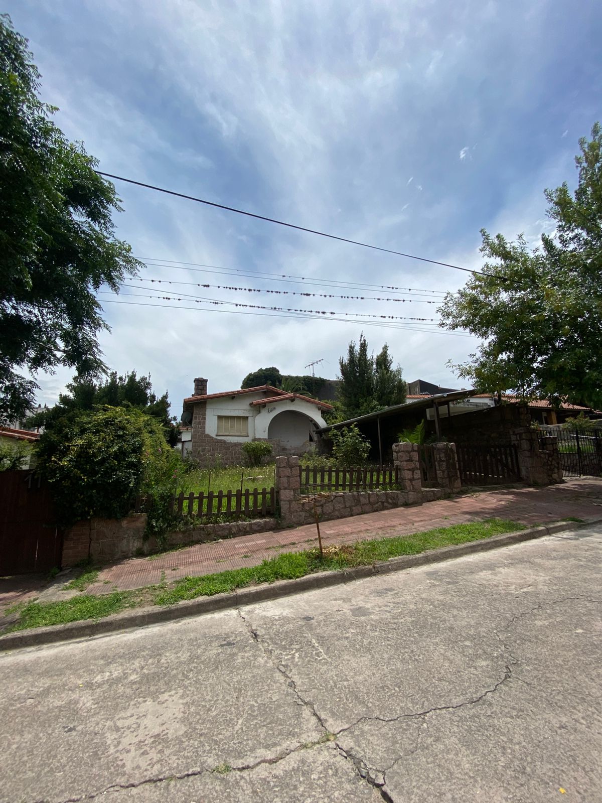 Casa de dos dormitorios en barrio Centro Huerta Grande. Provincia de Córdoba.