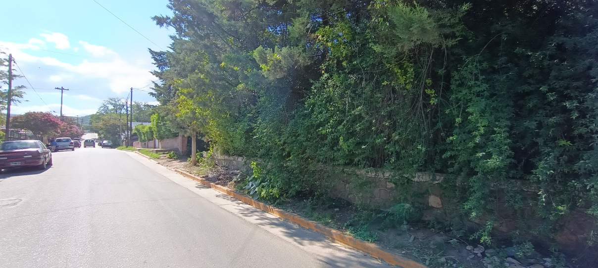 RÍO CEBALLOS. LOTE EN AVENIDA SAN MARTIN Y CALLE SAAVEDRA . CÉNTRICO , ZONA COMERCIAL