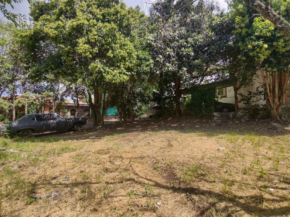 RÍO CEBALLOS. LOTE EN AVENIDA SAN MARTIN Y CALLE SAAVEDRA . CÉNTRICO , ZONA COMERCIAL
