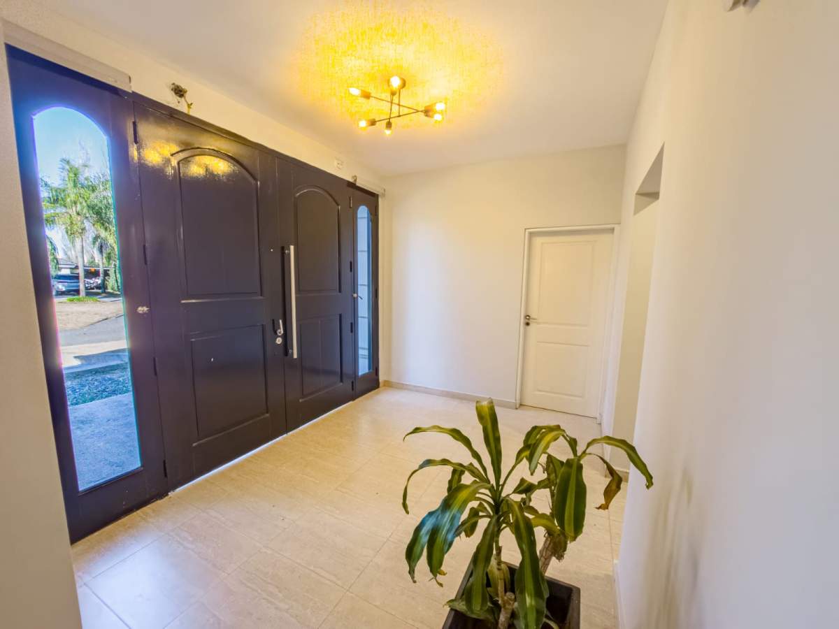 Casa de 4 dormitorios en Villa Allende, San Isidro