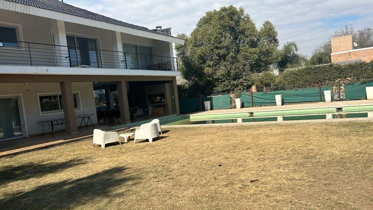 Casa de 4 dormitorios en Villa Allende, San Isidro