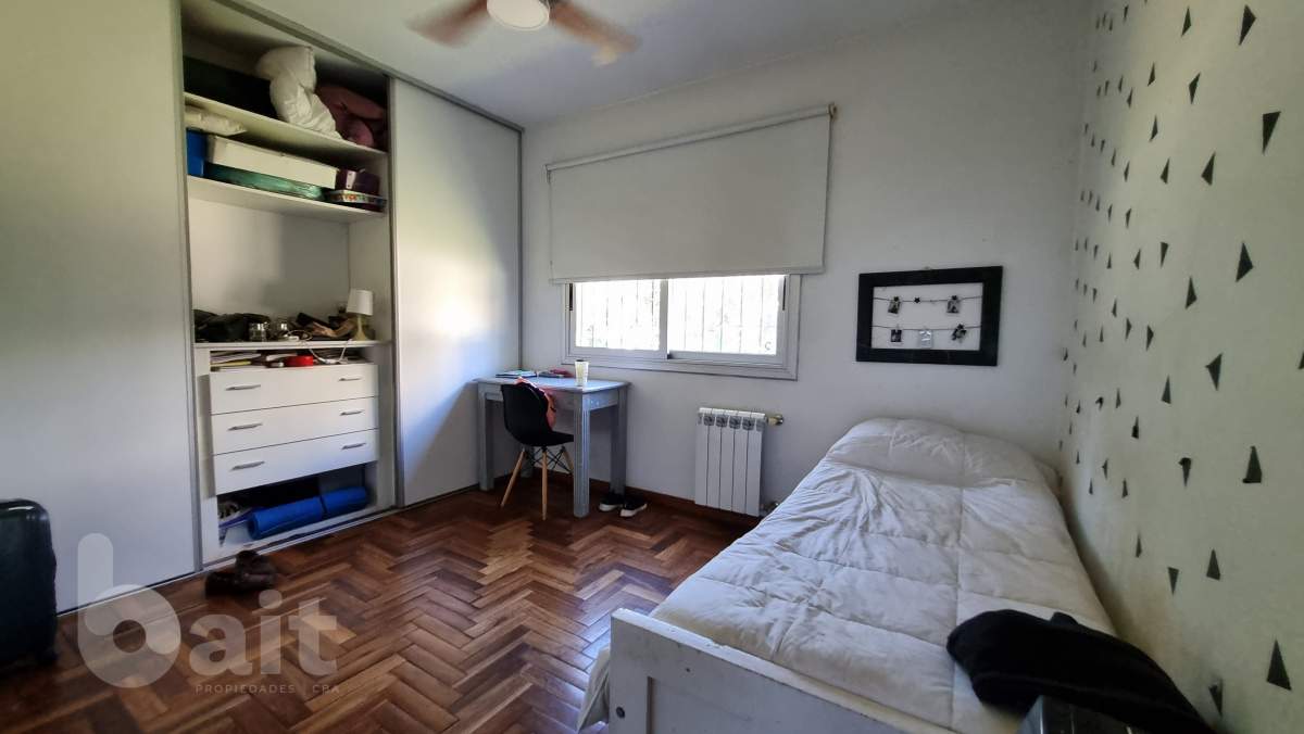 CASA con 3 dormitorios y pileta en un housing en Villa Allende, APTA CREDITO!!.