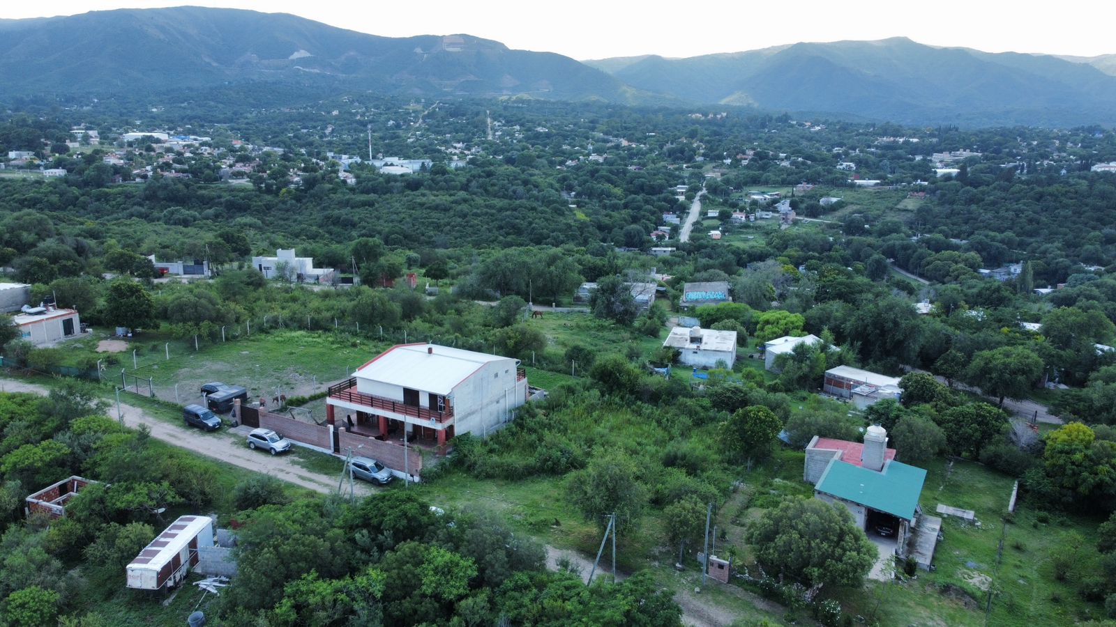 Se vende lote de 850 m2 en barrio El dominador. La Falda, Provincia de Córdoba.