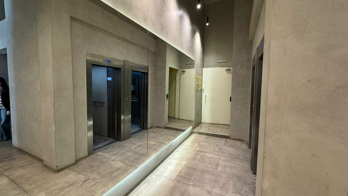 Departamento en Venta 1 dormitorio en Centro con balcon - Maria Reina 16  - Con Renta