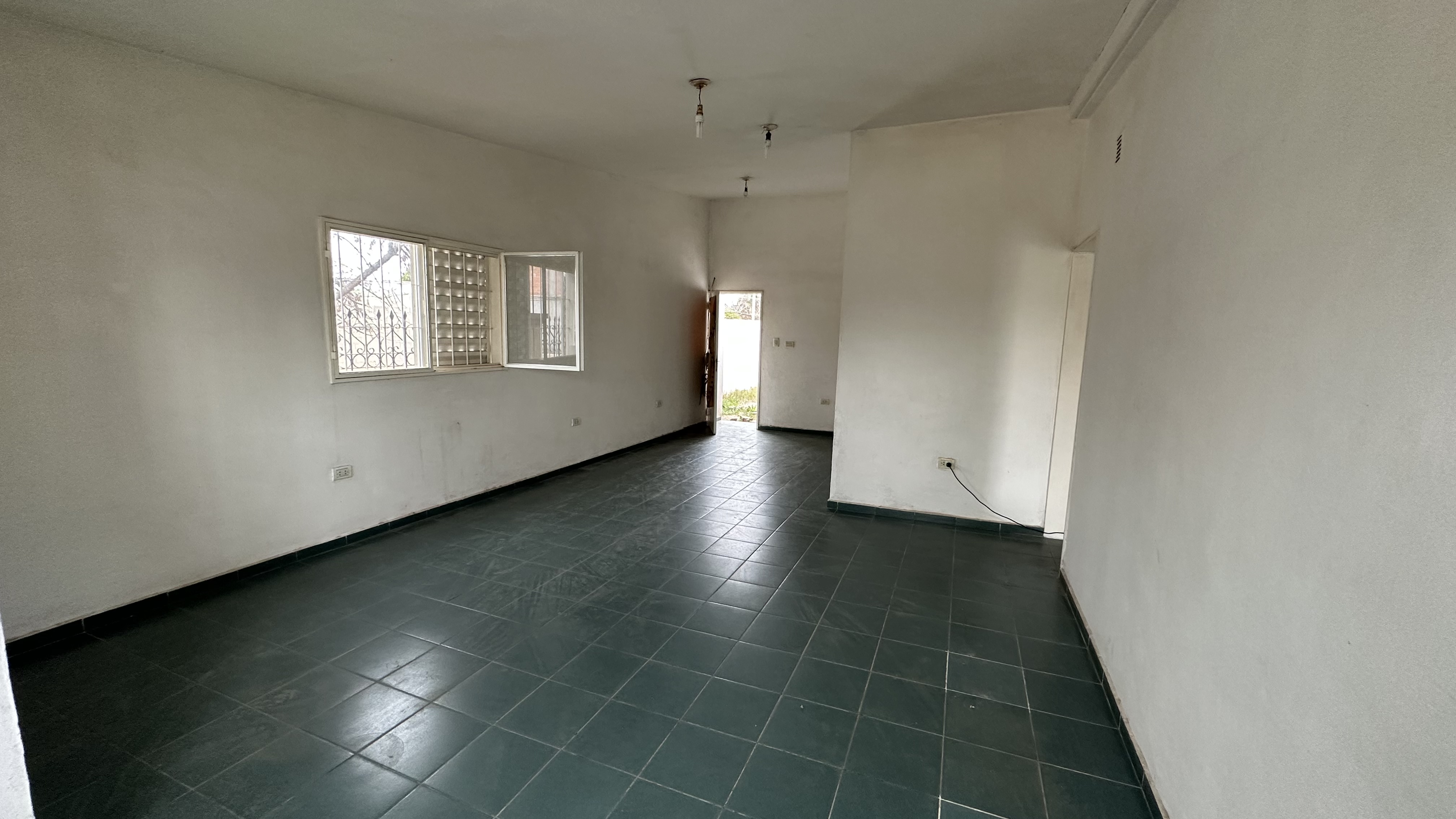 Casa de 4 Dormitorios en venta en Barrio El Cabildo Appto Bancor