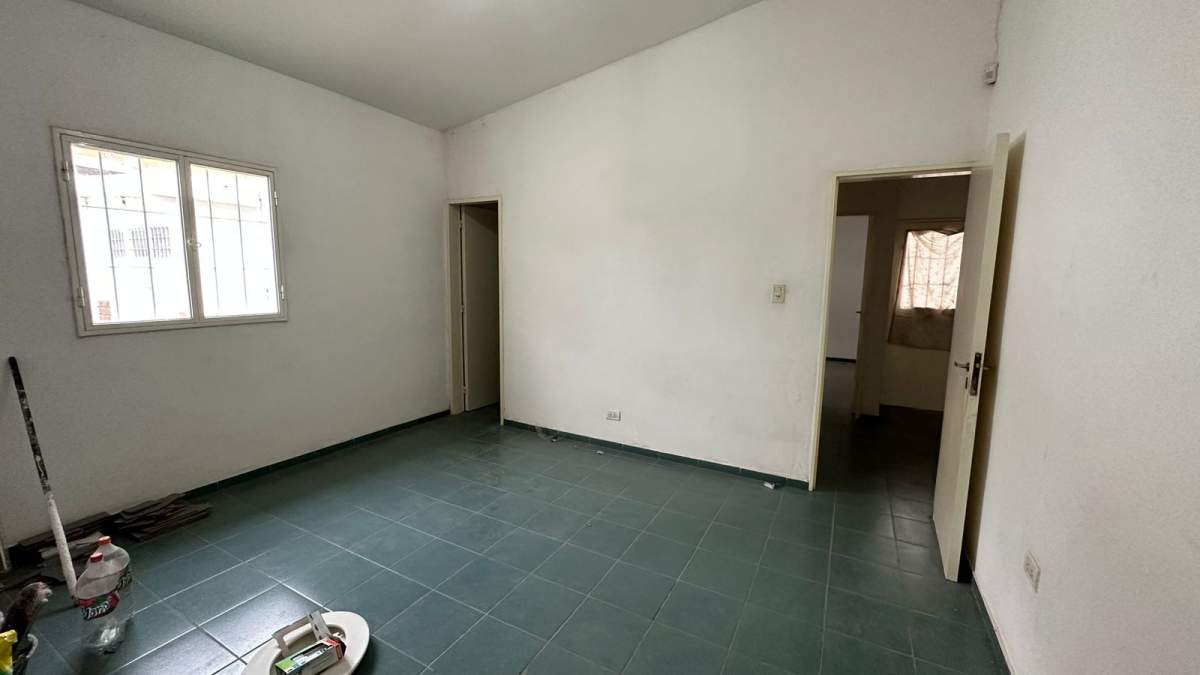 Casa de 4 Dormitorios en venta en Barrio El Cabildo Appto Bancor