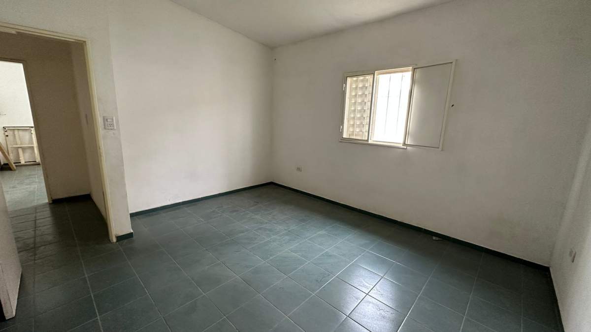 Casa de 4 Dormitorios en venta en Barrio El Cabildo Appto Bancor