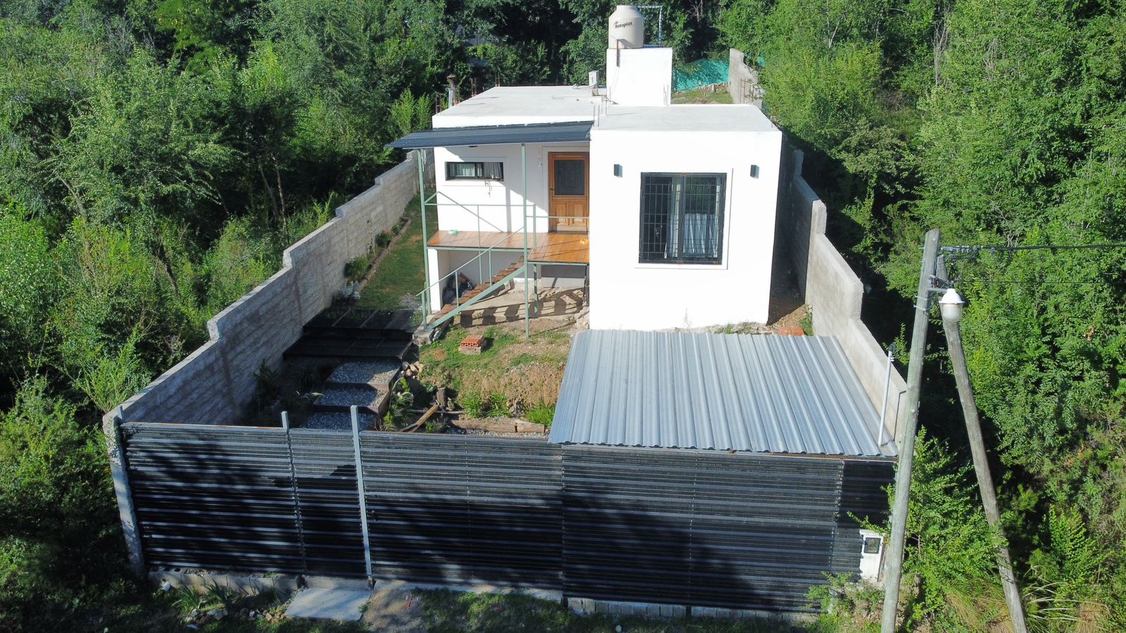 Se vende casa de un dormitorio en La Falda. Provincia de Córdoba.