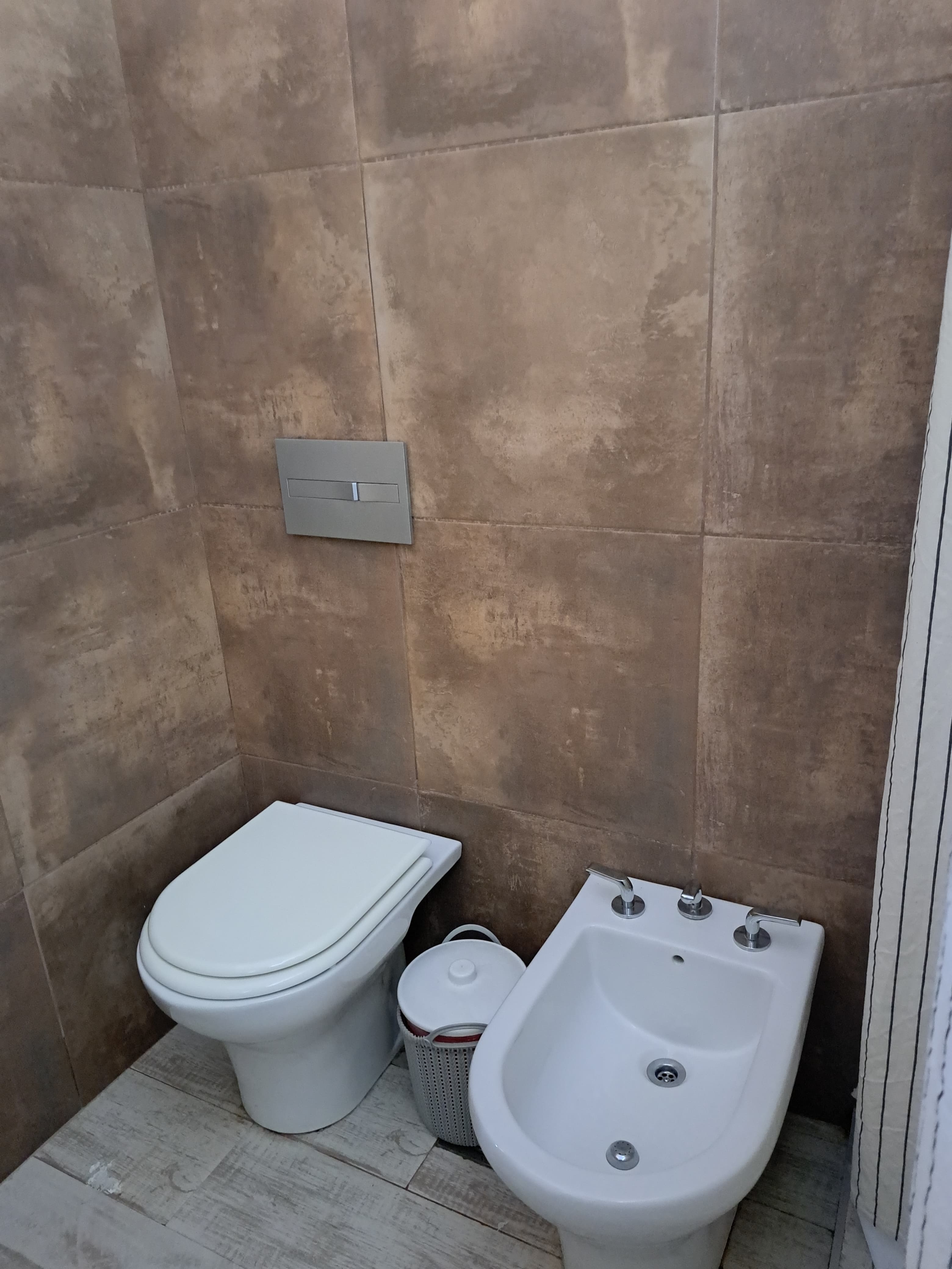 Se vende casa de un dormitorio en La Falda. Provincia de Córdoba.