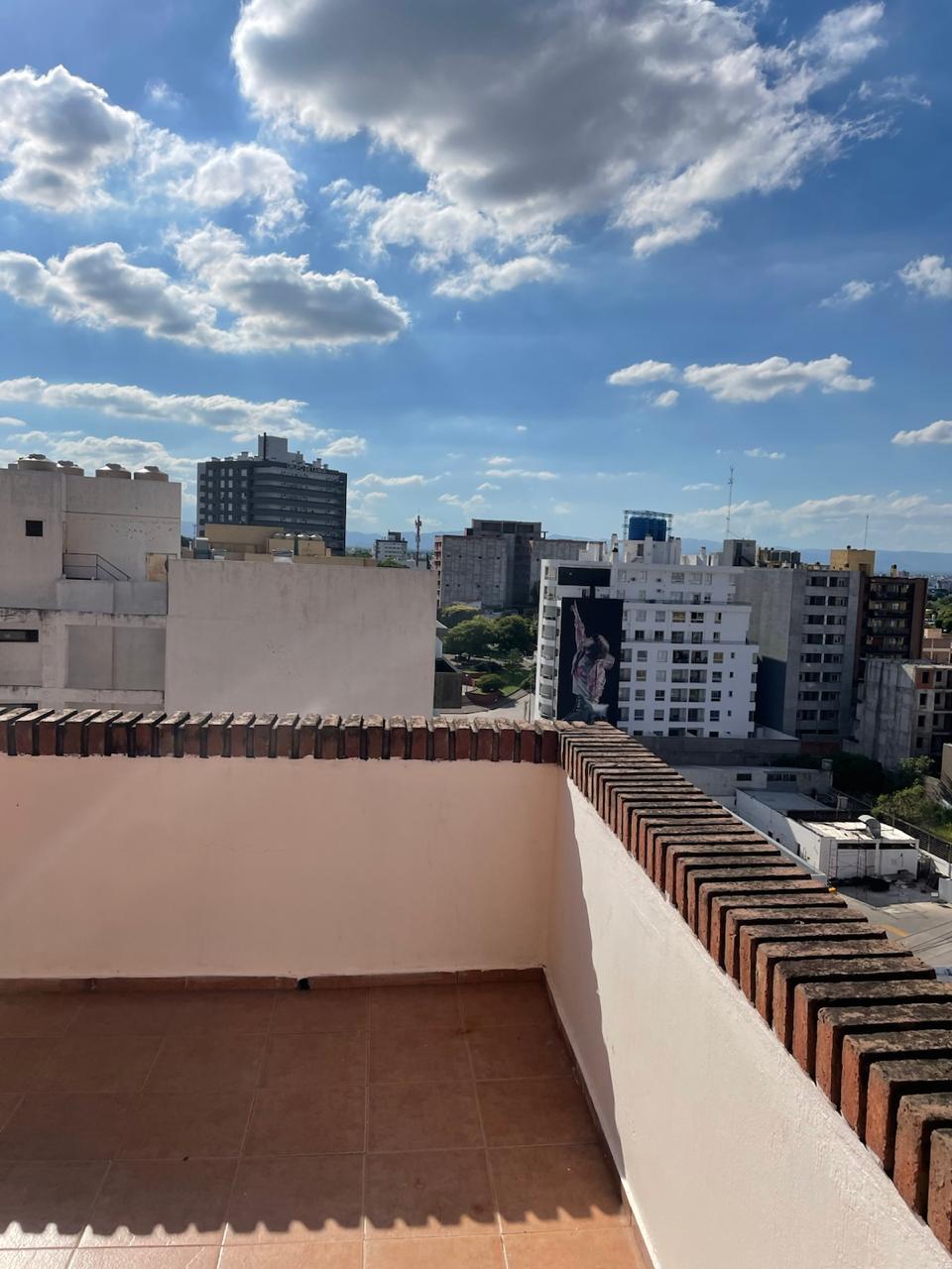 ALQUILER DE DEPARTAMENTO 2 DOR, CON BALCON Y COCHERA, BAULERA!!!