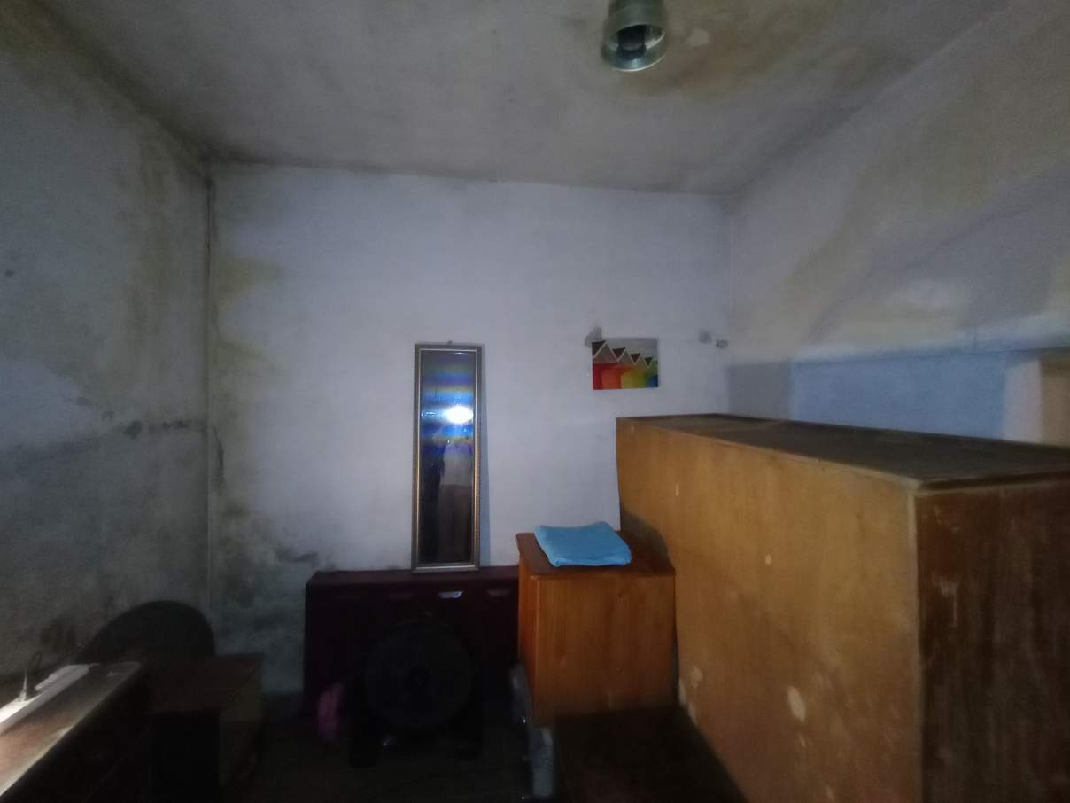 SE VENDE CASA DE DOS DORMITORIOS A REFACCIONAR EN RIO CUARTO B ROQUE SAENZ PEÑA