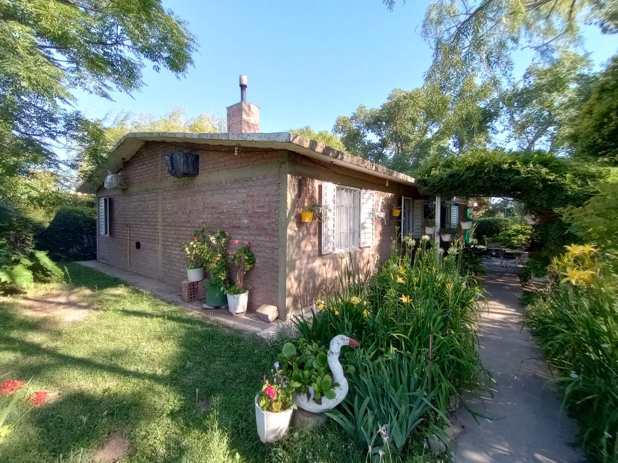 SE VENDE O PERMUTA CASA QUINTA 3 DORMITORIOS SECTOR LAS HIGUERAS RÍO CUARTO
