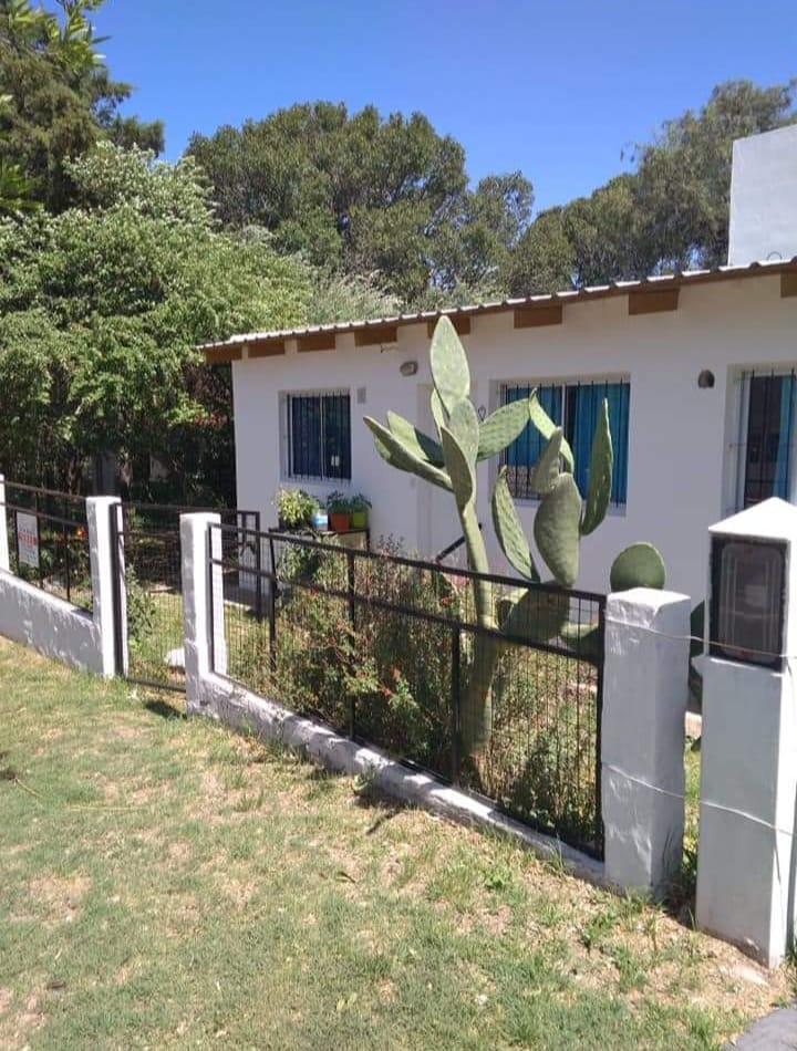 VENTA CASA AV. GRIERSON EN LOS COCOS- CÓRDOBA